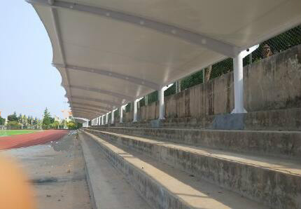 東莞張拉膜結(jié)構看臺工程