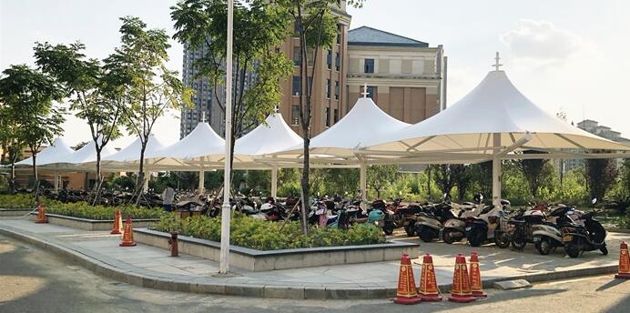 江西贛州膜結構車棚工程