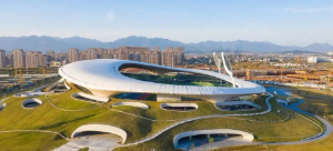 雙層PTFE膜結構風雨罩棚體系，衢州體育場